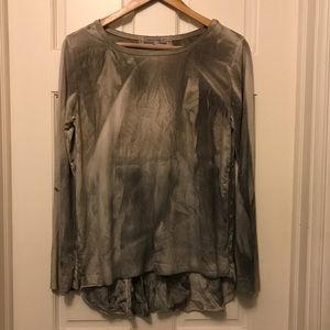 Crinkle gray long sleeve shirt
